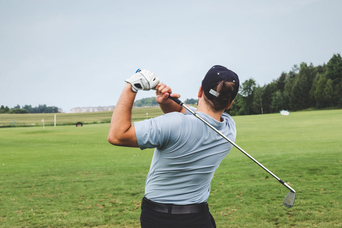 Garage Golf Simulator Setup 2026: Costs & Dimensions